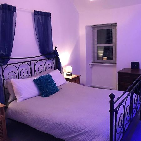Vollie House With Hot Tub, Sauna & Log Burner Penpont Екстер'єр фото