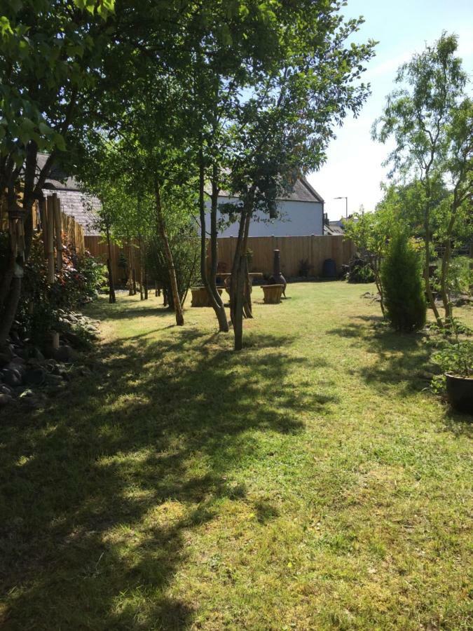 Vollie House With Hot Tub, Sauna & Log Burner Penpont Екстер'єр фото