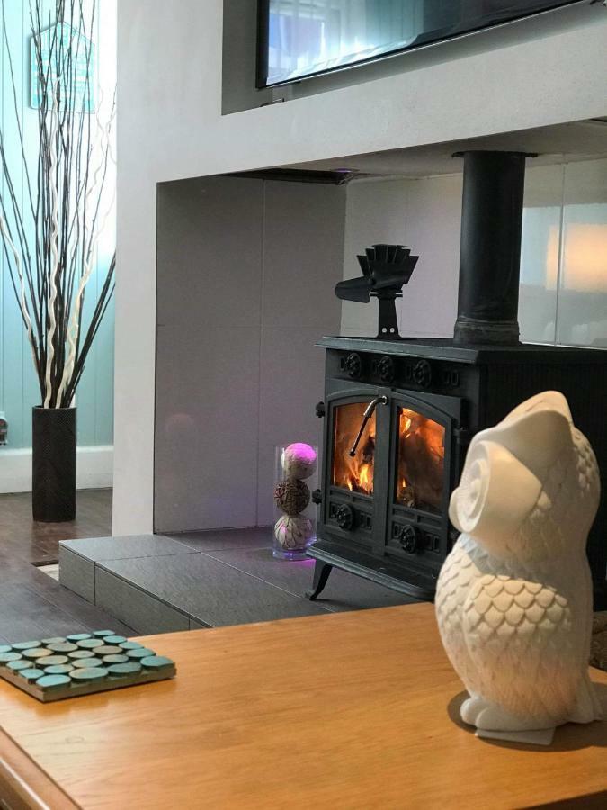 Vollie House With Hot Tub, Sauna & Log Burner Penpont Екстер'єр фото